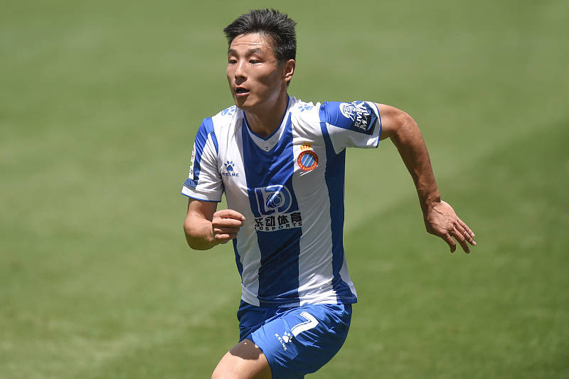 HB SPORTS-埃因霍温迎西甲关键赛，转会期迎来里程碑，媒体盛赞，细节决定成败的简单介绍