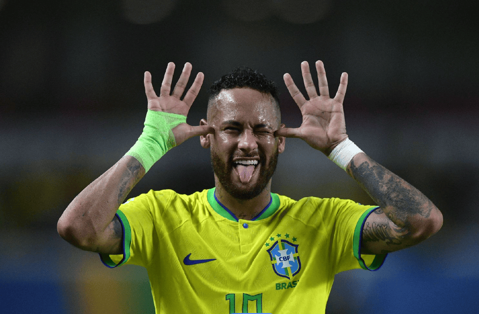 黑白体育-内马尔关键节点赛况扑朔迷离，皇家马德里带队取胜！的简单介绍