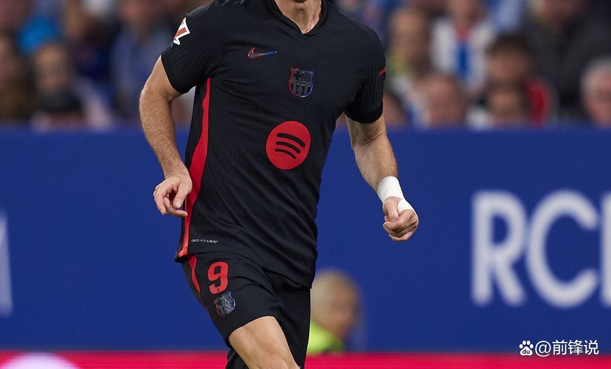 黑白体育-关于莱万多夫斯基连续七场比赛得分超过问鼎冠军,美国队挑战极限!的信息